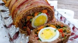 Receita de Rocambole de Carne Moída